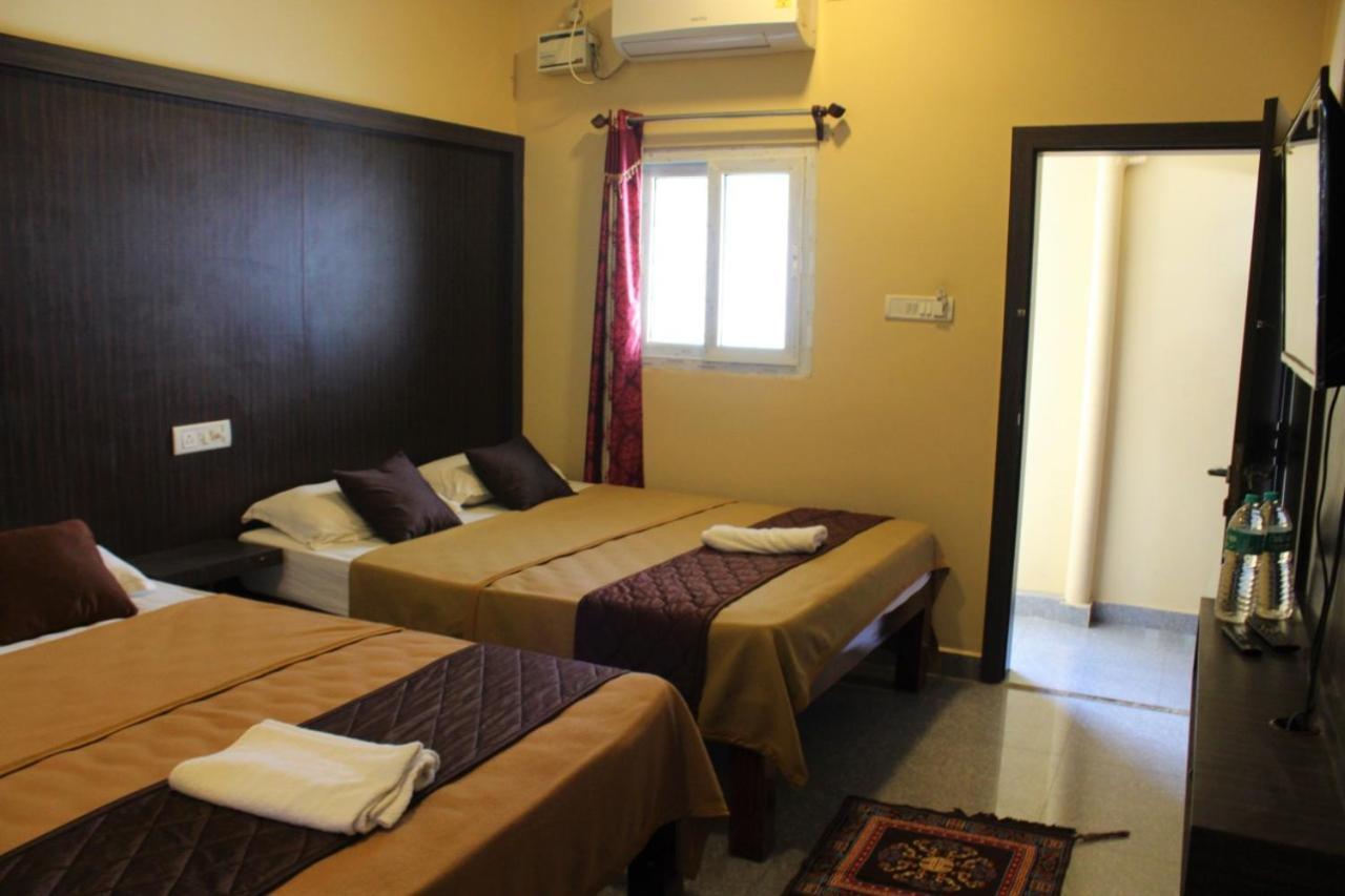 Gsr Residency Otel Kanchipuram Dış mekan fotoğraf
